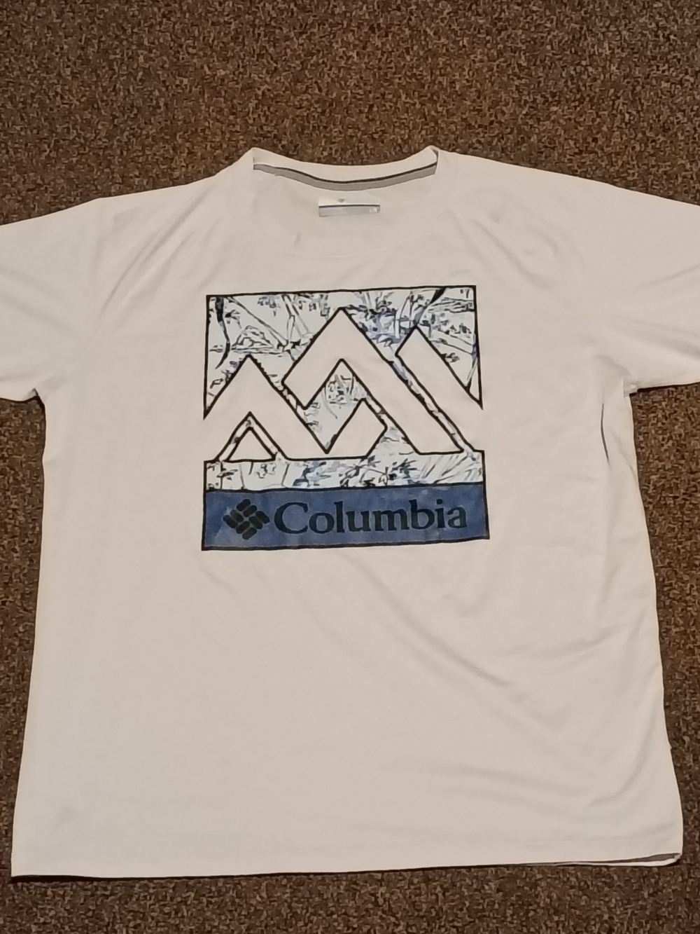 Columbia White Short-Sleeve Tee with Blue Mountain Graphic Size Large